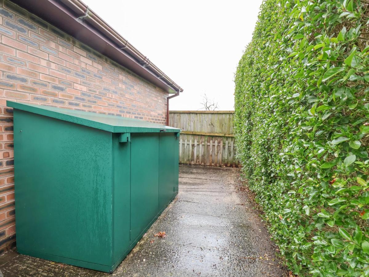 4 Green Farm Cottage チェスター エクステリア 写真